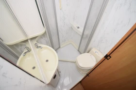 Каравана LMC MUNSTERLAND 650 MFK, снимка 15