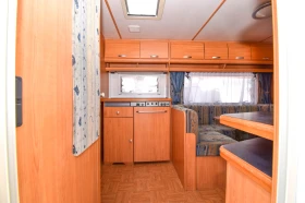 Каравана LMC MUNSTERLAND 650 MFK, снимка 5