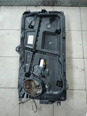 ел.машинка предна дясна Форд Фиеста 2вр.,стъклоповдигач