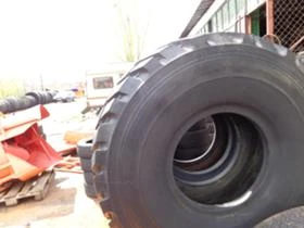 Гуми, снимка 7