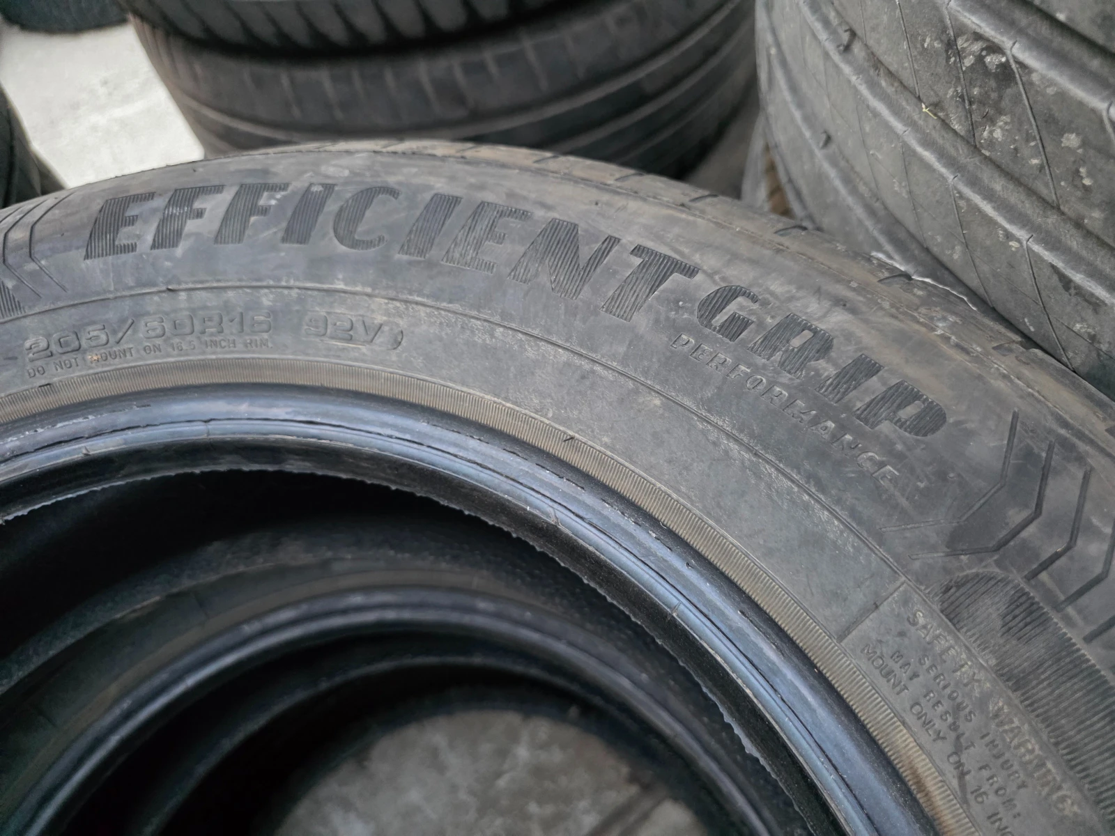 Гуми Летни 205/60R16, снимка 13 - Гуми и джанти - 53981018