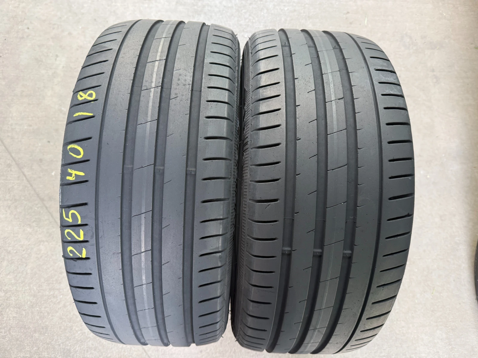 Гуми Летни 225/40R18