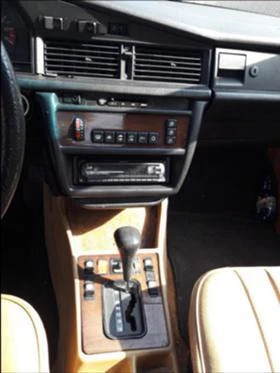 Mercedes-Benz 190 2.3/1.8 109к.с./2.0 122к.с./2.0D, снимка 13