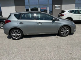 Toyota Auris 1.8 HYBRID, снимка 4