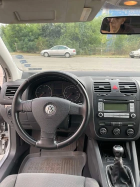 VW Golf 5 1.9TDI 105кс 4x4 ОБСЛУЖЕНА, снимка 8