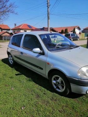 Renault Clio, снимка 2