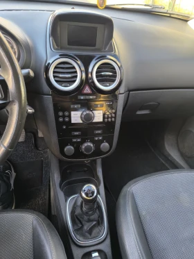 Opel Corsa - 1700 € / 3324.91 лв. - 60756414 7