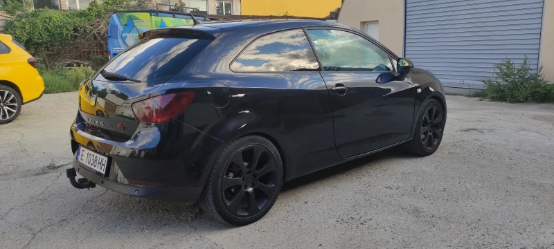 Seat Ibiza 1.4 i LPG, снимка 6 - Автомобили и джипове - 47671348