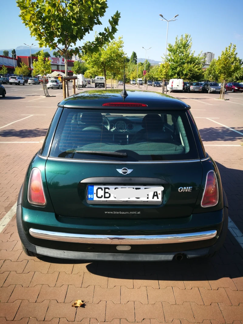 Mini One 1.6 i, снимка 2 - Автомобили и джипове - 47364803