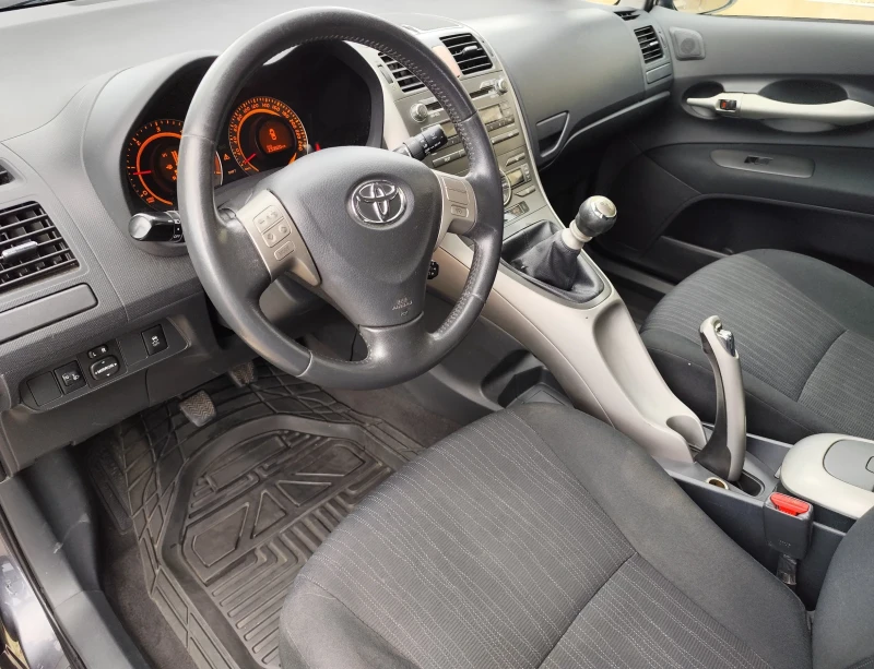 Toyota Auris 2.0 D4D 126к.с. ГЕРМАНИЯ , снимка 9 - Автомобили и джипове - 47370912