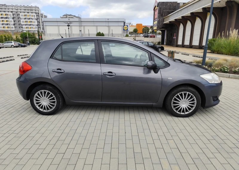 Toyota Auris 2.0 D4D 126к.с. ГЕРМАНИЯ , снимка 4 - Автомобили и джипове - 47370912