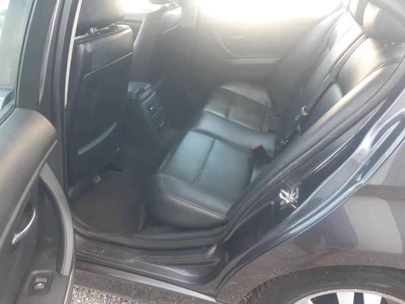 BMW 320 като нова фул, снимка 13 - Автомобили и джипове - 51397701