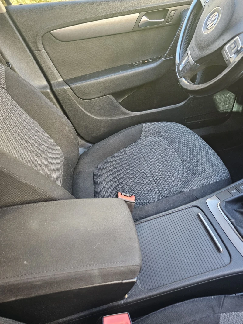 VW Passat, снимка 9 - Автомобили и джипове - 52255789