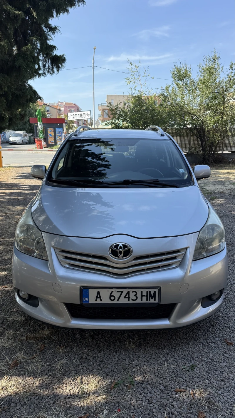 Toyota Verso, снимка 3 - Автомобили и джипове - 52637788