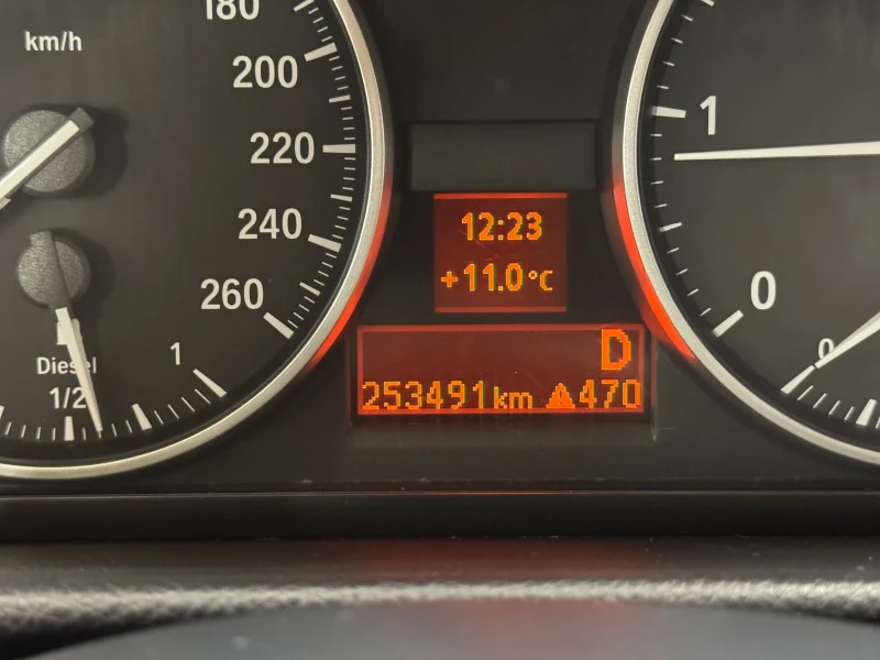 BMW 320 E91, снимка 11 - Автомобили и джипове - 53446526