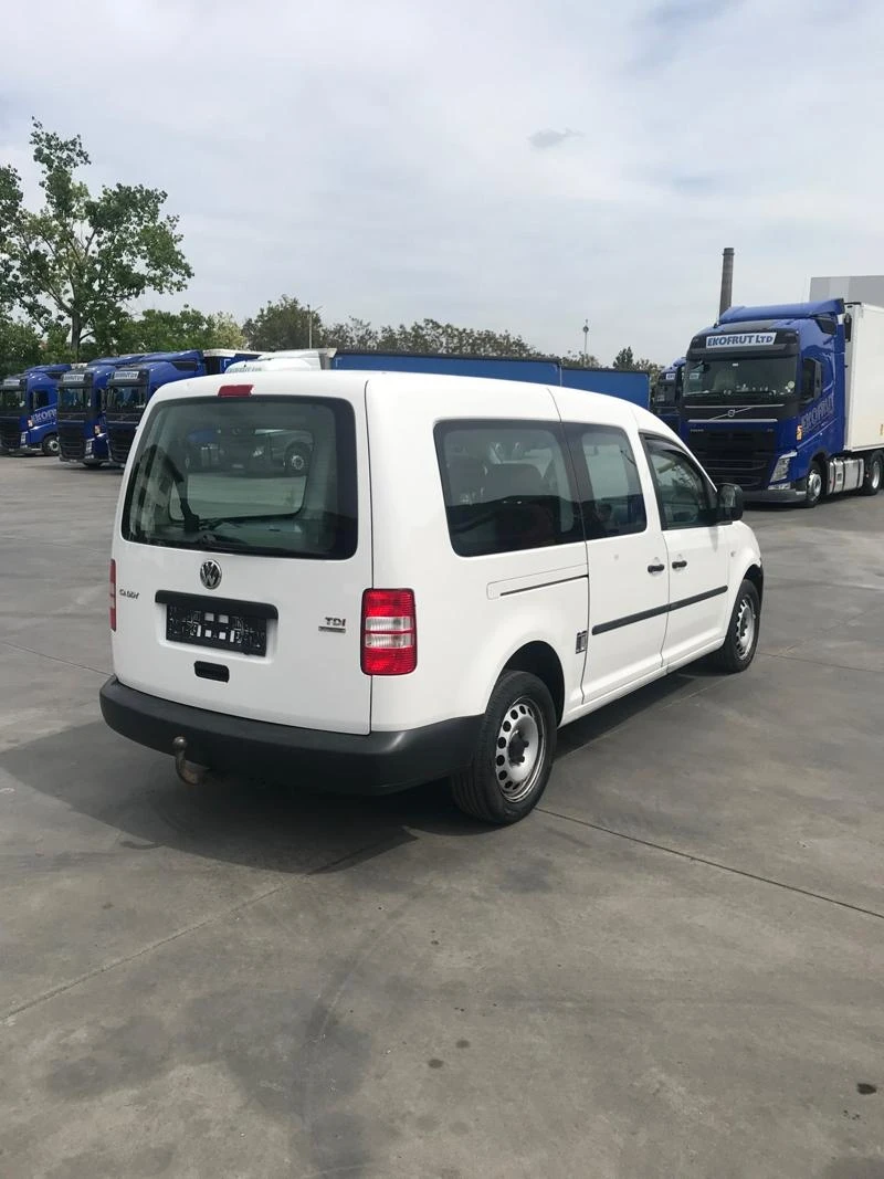 VW Caddy 1.6 tdi Maxxi, снимка 4 - Автомобили и джипове - 36676996