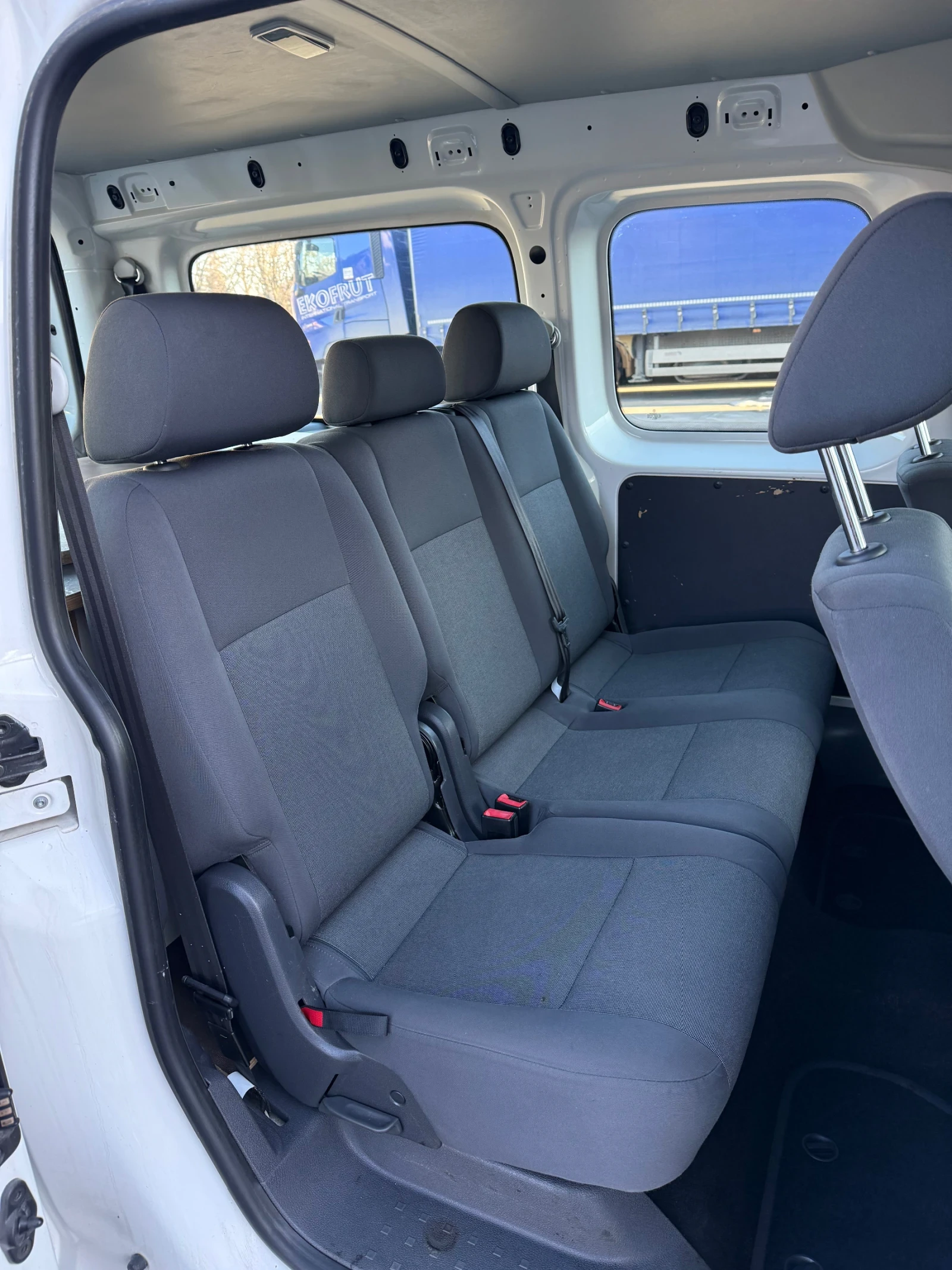 VW Caddy 1.6 tdi Maxxi | Mobile.bg � ����������� 13
