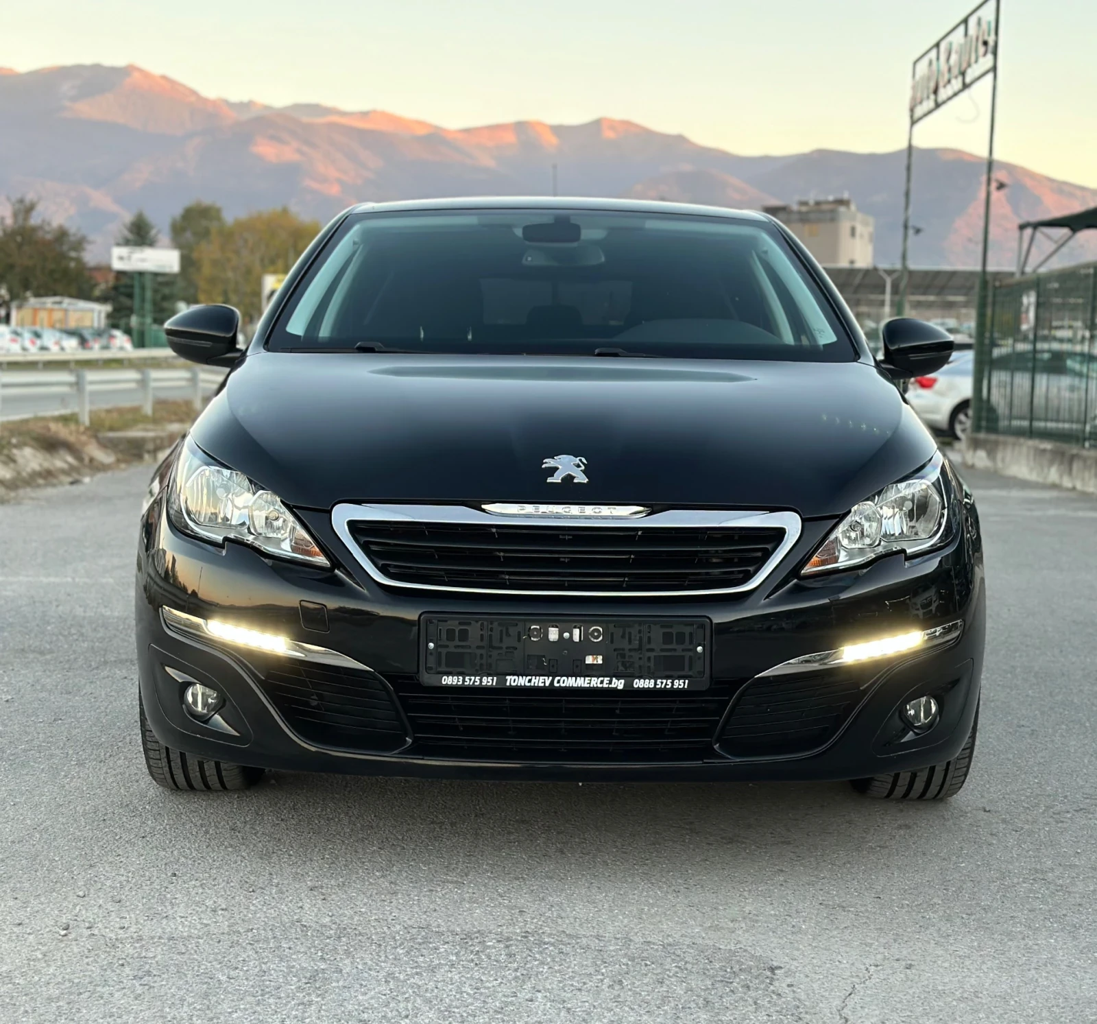 Peugeot 308 1.6-BLUEHDI-EURO-6B-166.000km-LED-NAVI-TOP-NEW - изображение 2