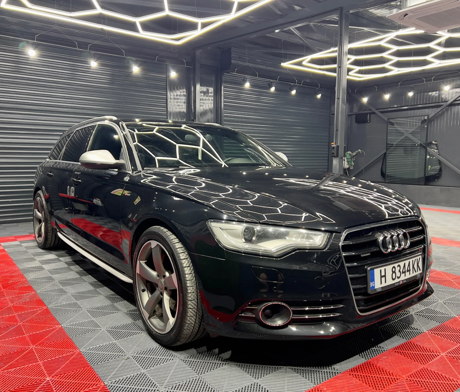 Audi A6 3.0TDI Quattro S-line - изображение 2