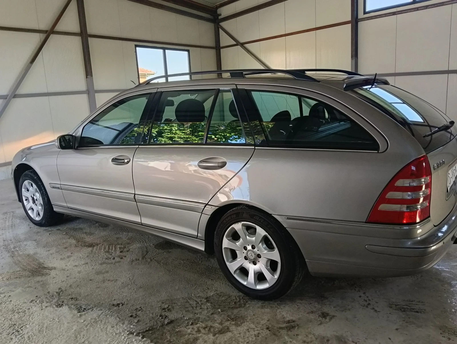 Mercedes-Benz C 220  - изображение 7