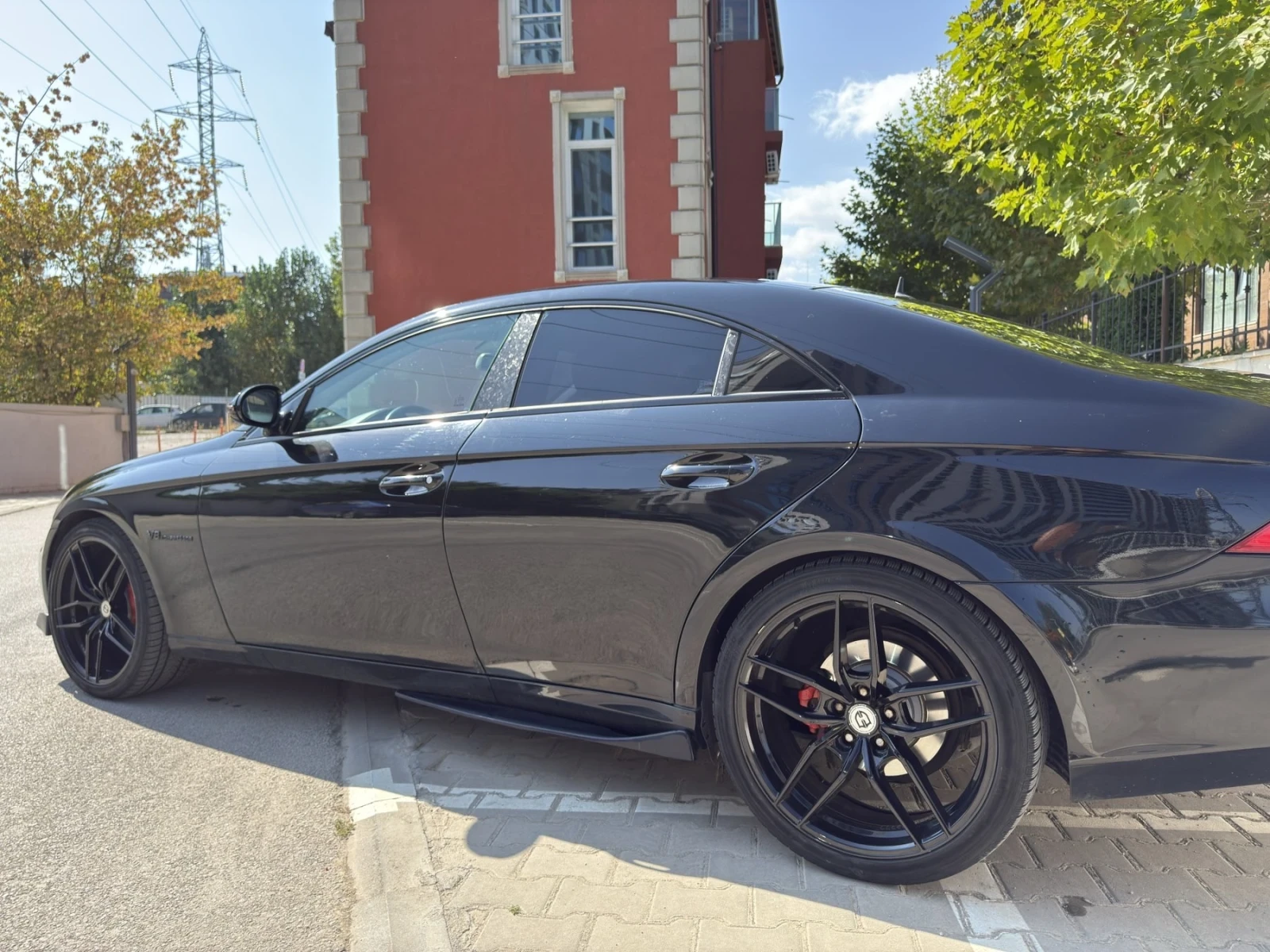 Mercedes-Benz CLS 500 5000 - изображение 8
