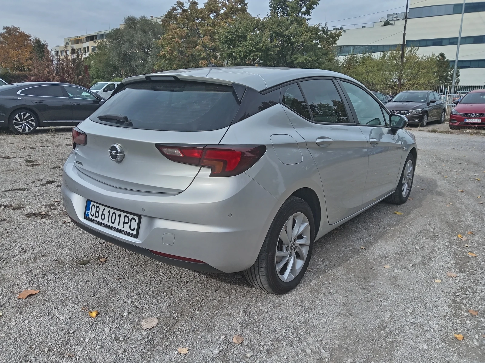 Opel Astra 1.5D - изображение 3