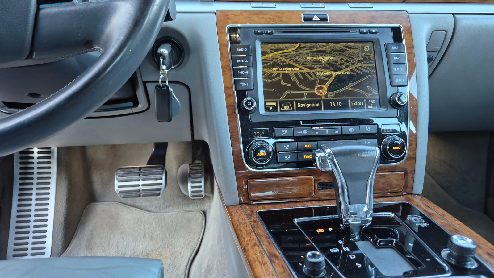 VW Phaeton 3.0TDI 4Motion/245ps/facelift | Mobile.bg � ����������� 16