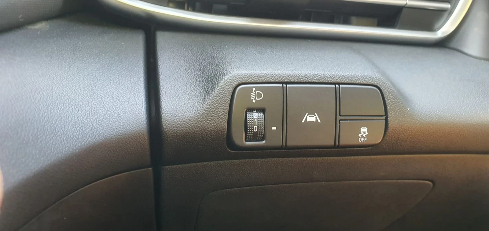 Hyundai Elantra  Avante CN7 1.6LPI - изображение 10