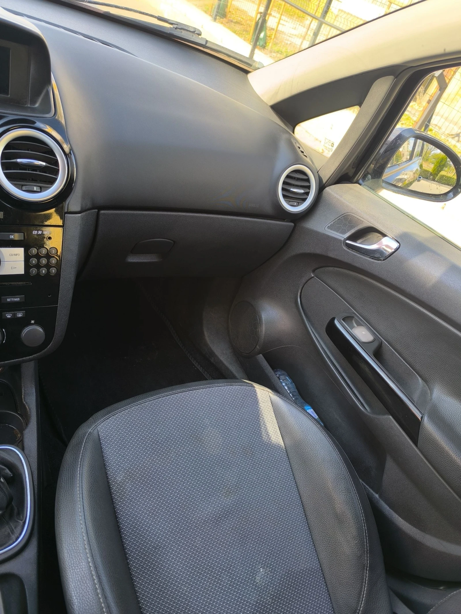 Opel Corsa, снимка 8 - Автомобили и джипове - 53947134