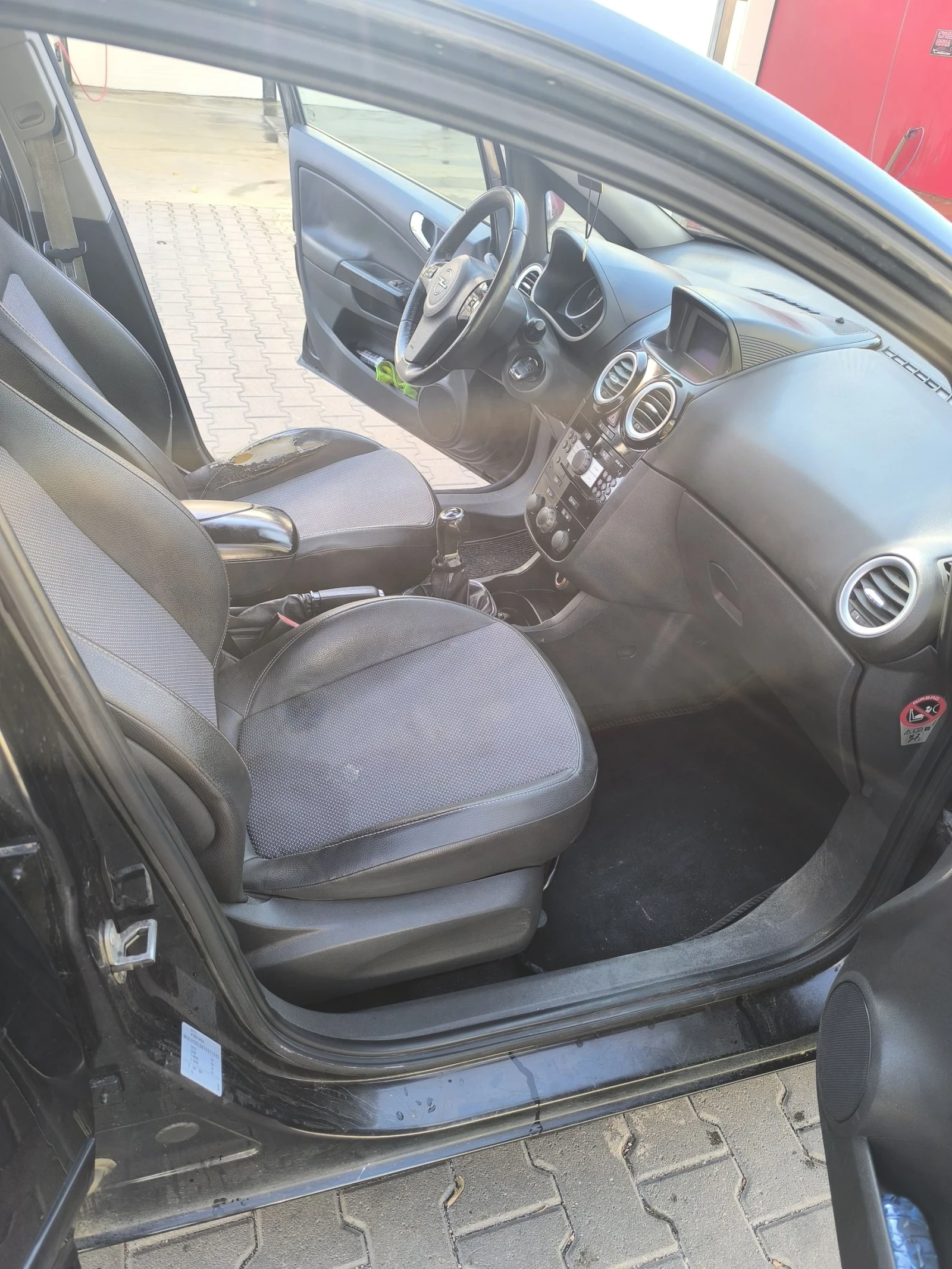 Opel Corsa, снимка 9 - Автомобили и джипове - 53947134