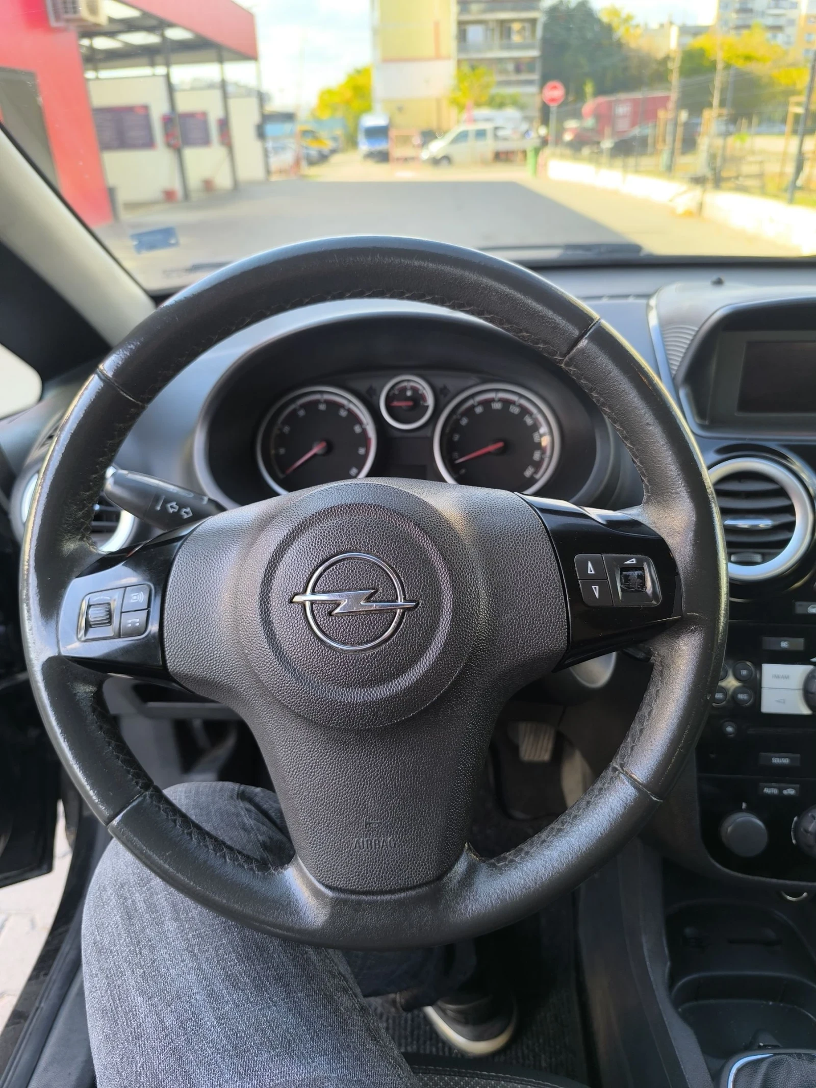 Opel Corsa, снимка 6 - Автомобили и джипове - 53947134