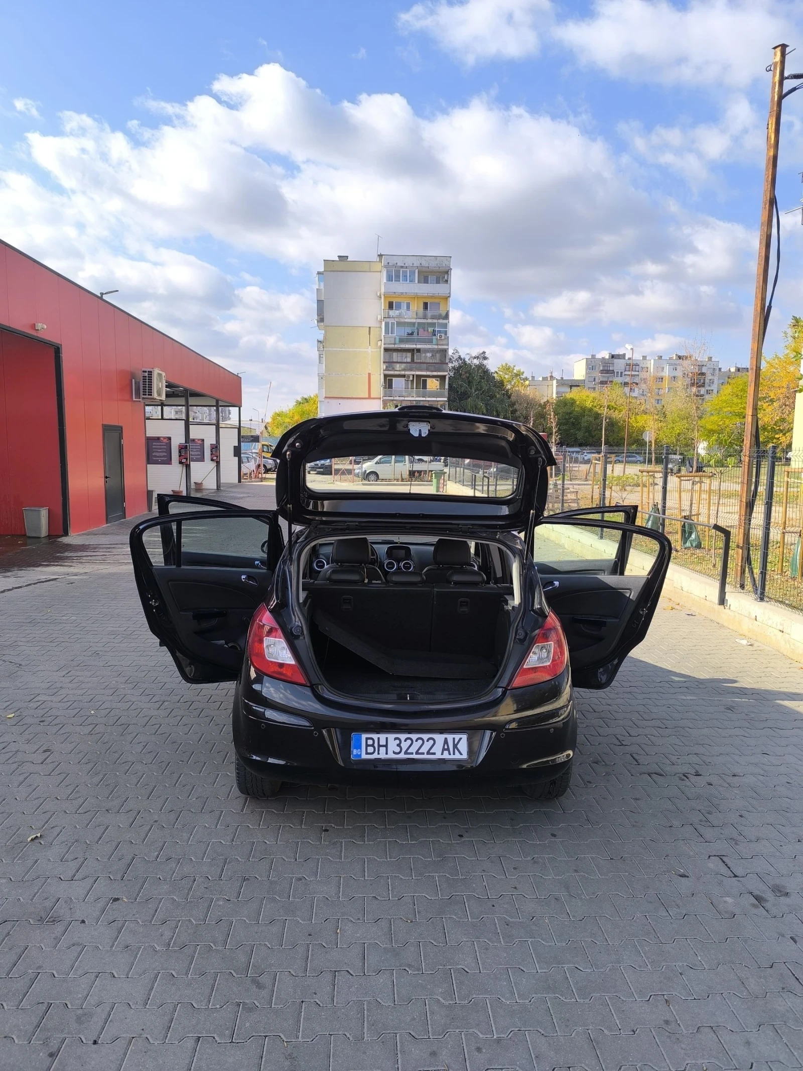 Opel Corsa, снимка 12 - Автомобили и джипове - 53947134
