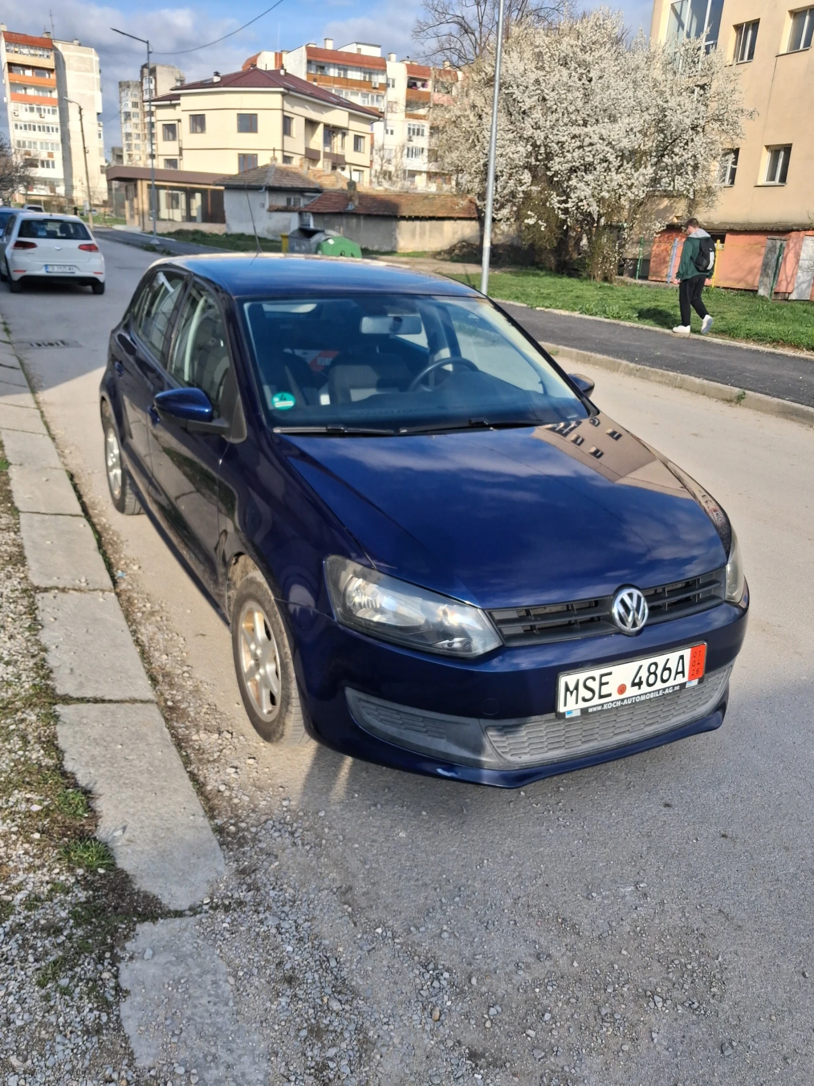 VW Polo, снимка 5 - Автомобили и джипове - 54044626