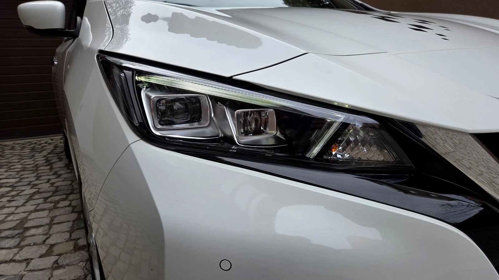 Nissan Leaf  Пълна Сервизна История, снимка 2 - Автомобили и джипове - 54195631