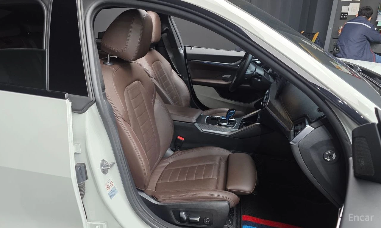 BMW i4 * eDrive40* M-SPORT* PRO* �������* ���������* ���� | Mobile.bg � ����������� 12