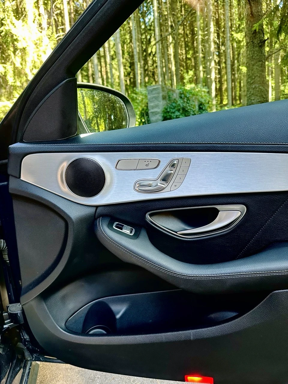 Mercedes-Benz C 250 AMG Line, снимка 4 - Автомобили и джипове - 54689091