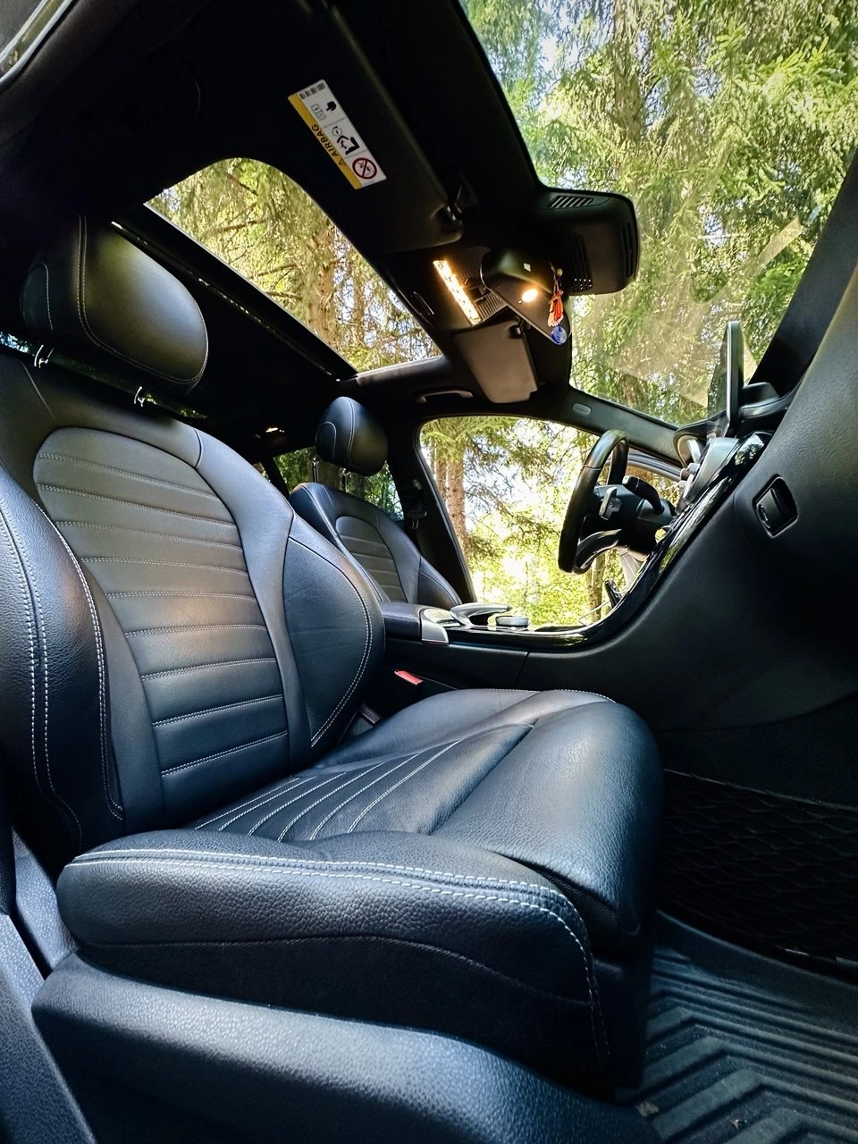 Mercedes-Benz C 250 AMG Line, снимка 3 - Автомобили и джипове - 54689091