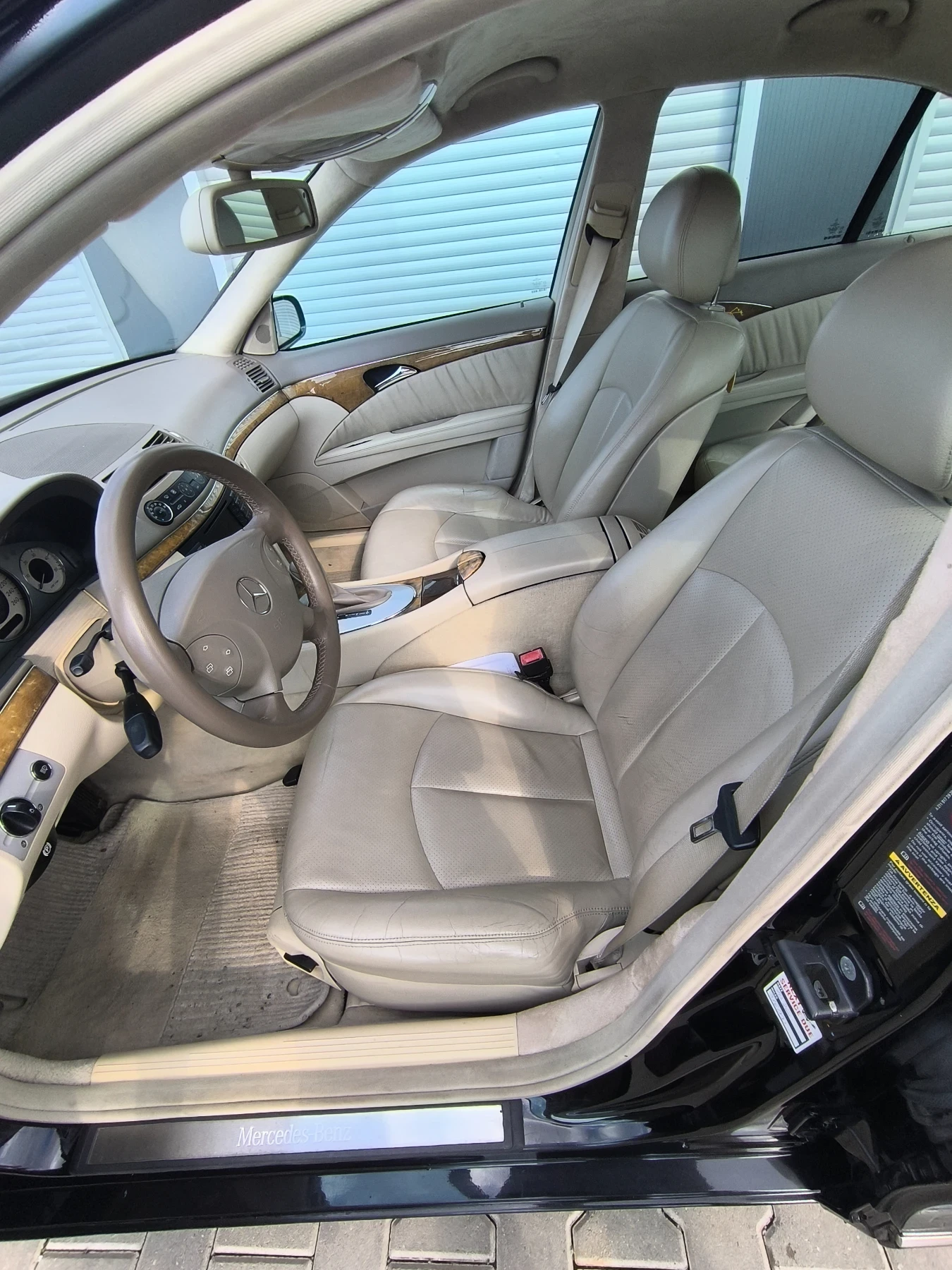 Mercedes-Benz E 280 Avangard, снимка 13 - Автомобили и джипове - 54859697