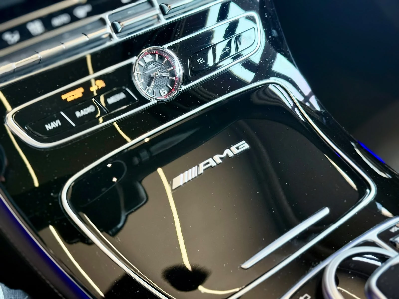 Mercedes-Benz E 63 AMG S* 4M* Full* Burm* Обдух* PPF* Печка* ЛИЗИНГ, снимка 14 - Автомобили и джипове - 55301084