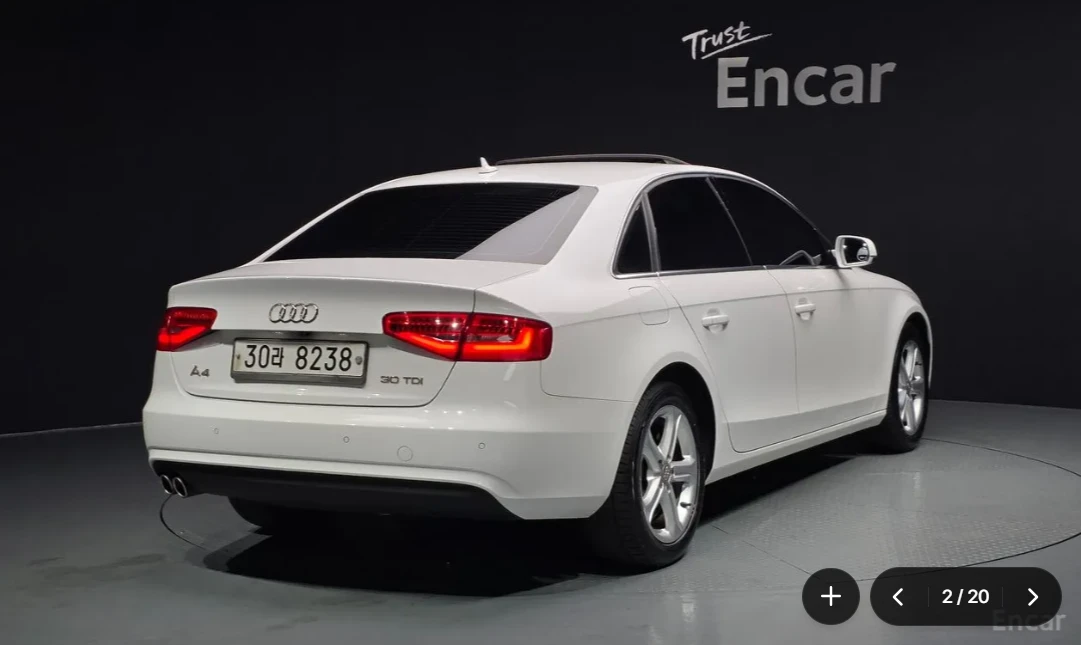 Audi A4 СЕРВИЗНА ИСТОРИЯ, снимка 2 - Автомобили и джипове - 55398214