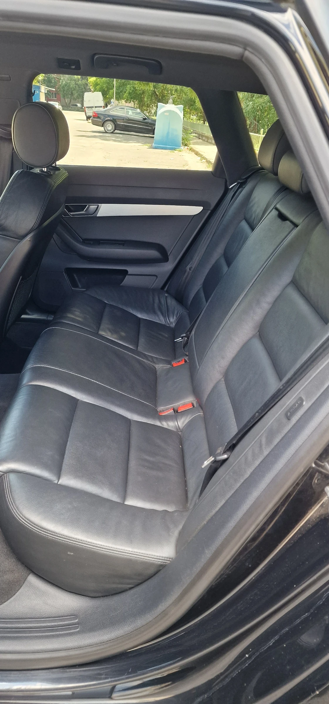 Audi A6 Комби, снимка 10 - Автомобили и джипове - 55582689