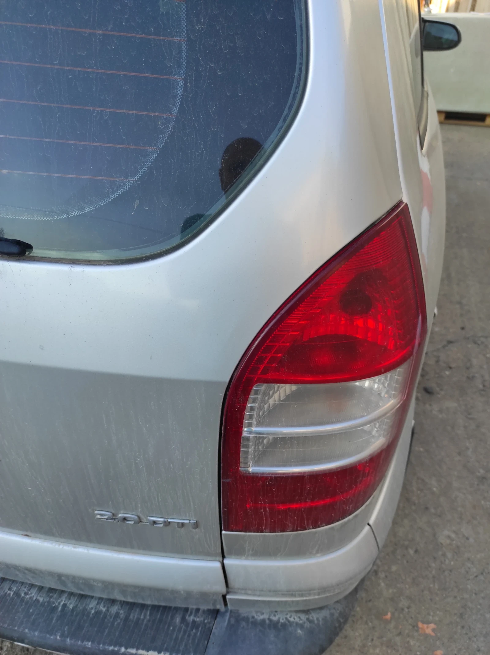 Opel Zafira, снимка 8 - Автомобили и джипове - 56433231