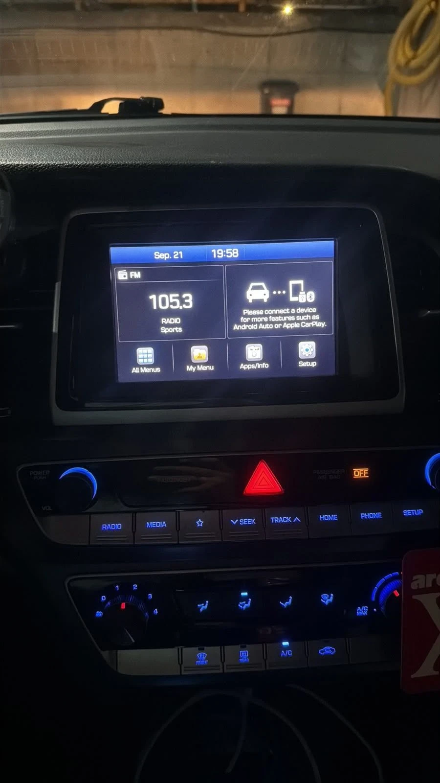 Hyundai Sonata 2, 4 benzin 2019, снимка 10 - Автомобили и джипове - 56339489