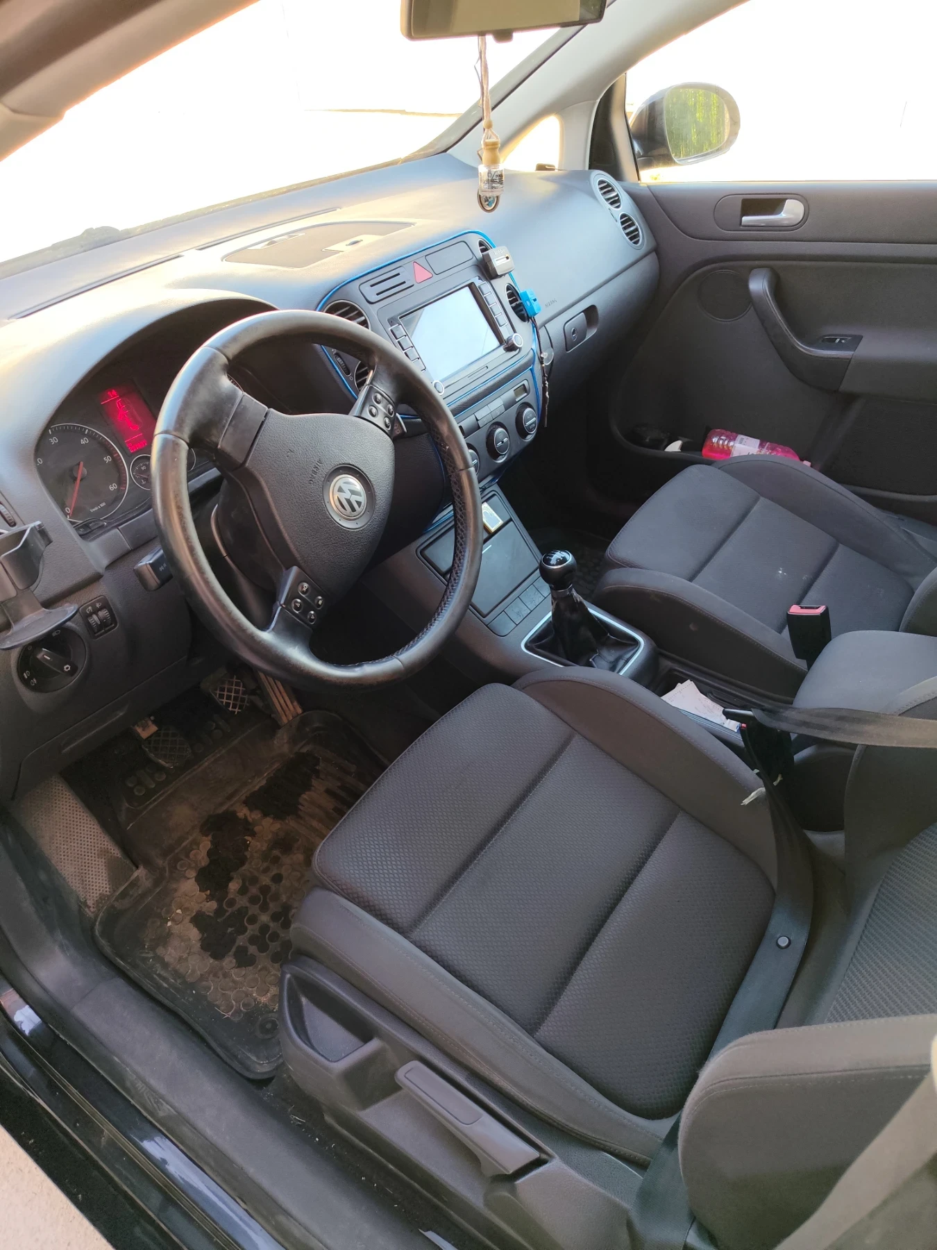 VW Golf Plus, снимка 11 - Автомобили и джипове - 56635983