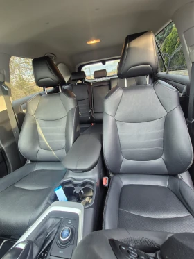 Toyota Rav4 2.5 HYBRID 222ps.4x4 - 22900 € / 44788.51 лв. - 16481442 12