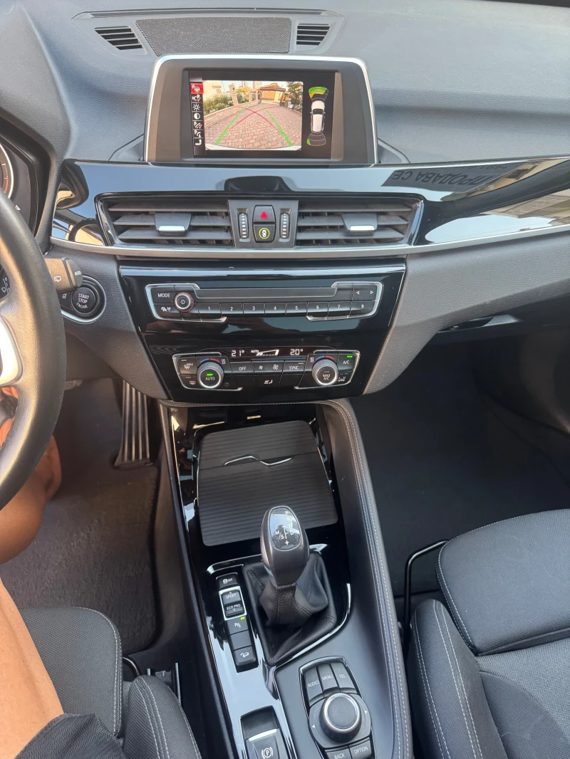 BMW X1 xDrive2.0d 190к.с Пълна сервизна история! Германия, снимка 15 - Автомобили и джипове - 52568088