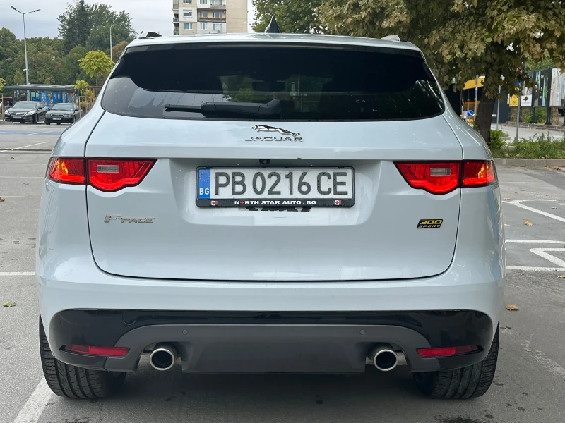 Jaguar F-PACE Уникат 2, 0l като нов, FULL,  модел 300 sport , снимка 6 - Автомобили и джипове - 52672829