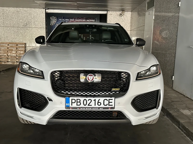Jaguar F-PACE Уникат 2, 0l като нов, FULL,  модел 300 sport 