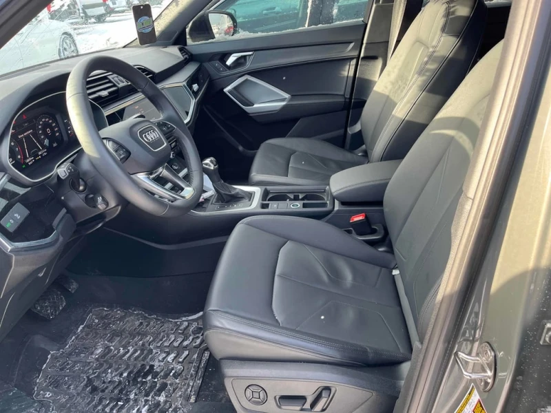Audi Q3 PREMIUM S LINE 45 TFSI quattro * CARFAX * , снимка 7 - Автомобили и джипове - 53132173