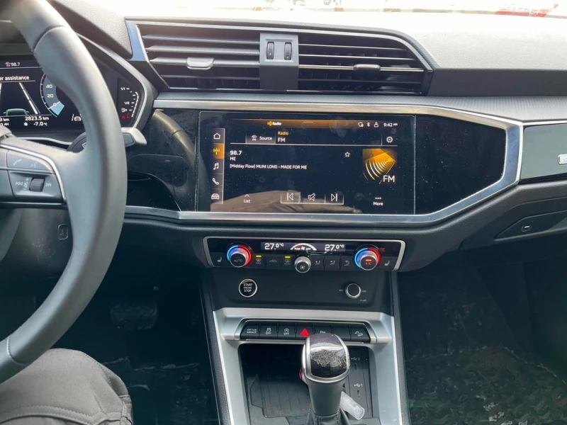 Audi Q3 PREMIUM S LINE 45 TFSI quattro * CARFAX * , снимка 9 - Автомобили и джипове - 53132173